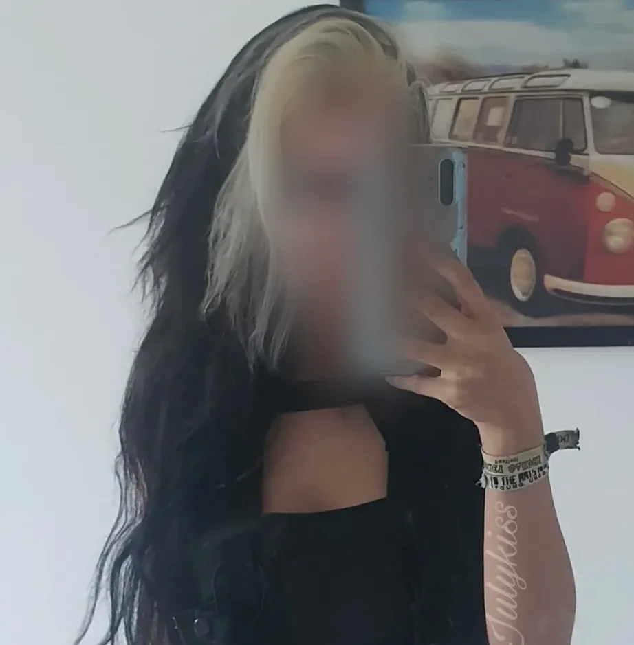 Angela, 26 anni